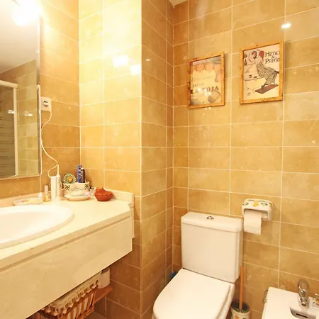Apartment 1105 Beachfront Golden Mile