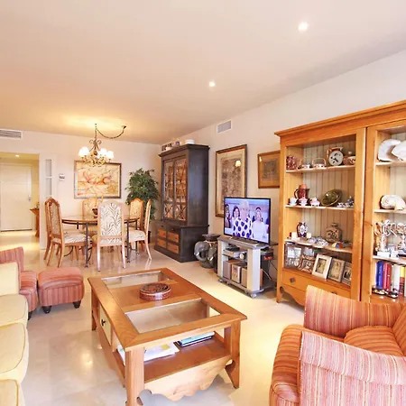 Apartment 1105 Beachfront Golden Mile