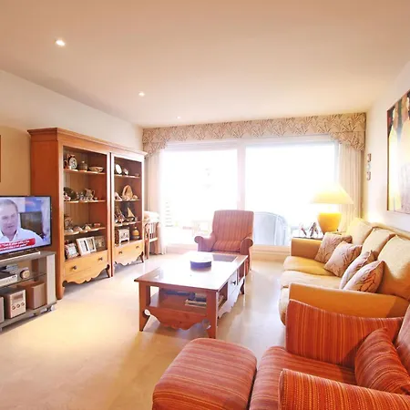1105 Beachfront Golden Mile *